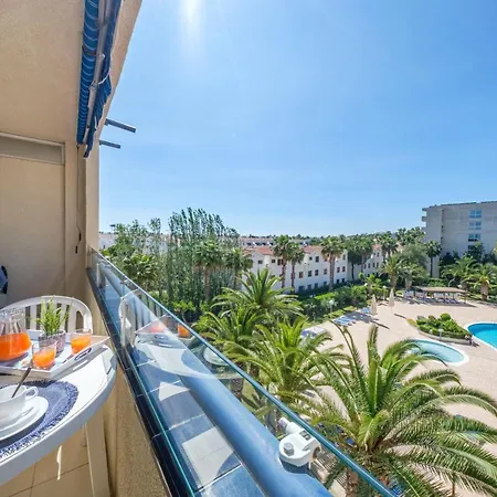 Estival Park Apartment *